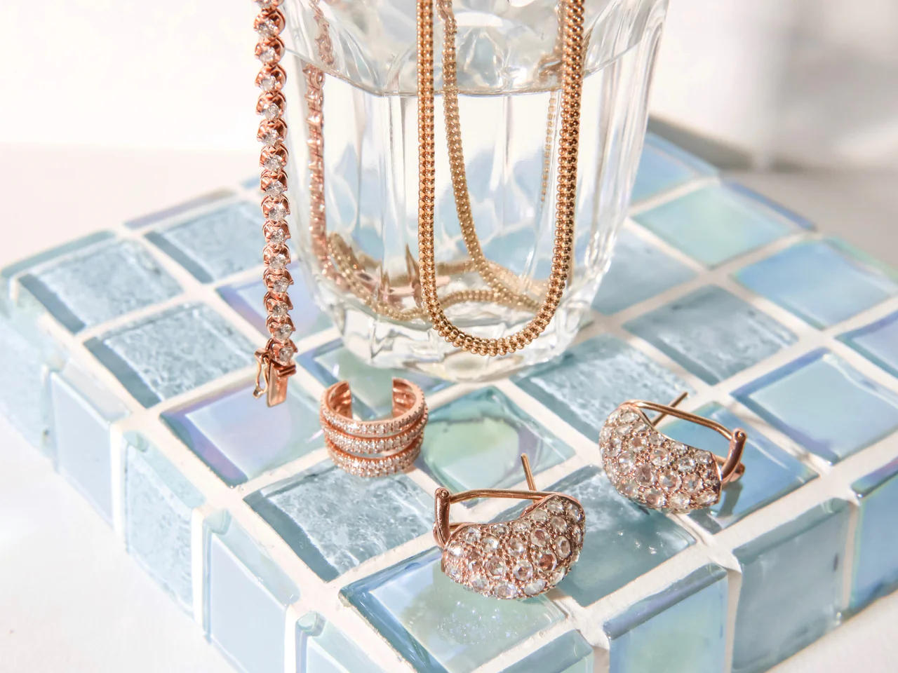 Sparkling Brilliance: Easy Jewelry Care Tips for Enduring Elegance